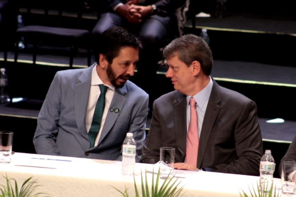 “Vereadores e Nunes Recebem Diplomação em Meio ao Impasse na Sucessão da Câmara”