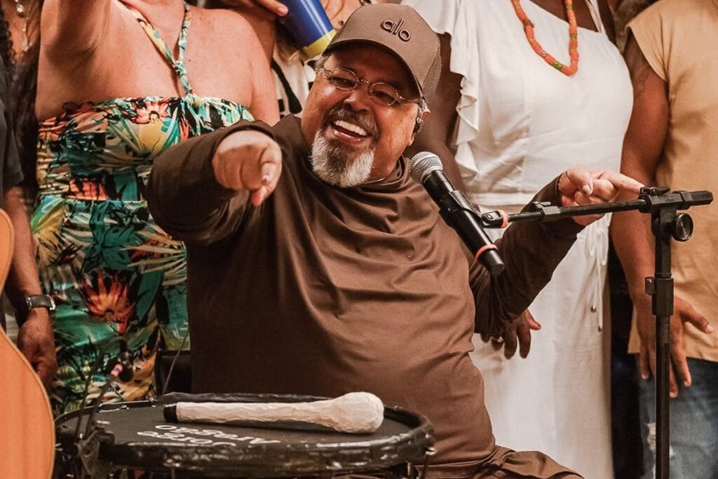 Jorge Aragão Compartilha Emoção do Primeiro Show Após Cirurgia: Entrevista Exclusiva
