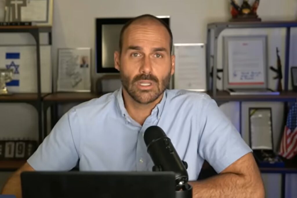 Delegados da PF Reagem à Intimidação de Eduardo Bolsonaro: Nota de Repúdio Imagem do artigo