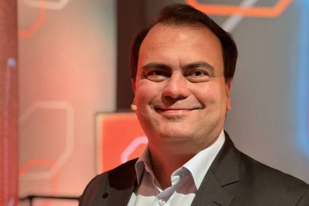 Ex-Diretor do Itaú Reivindica R$ 15,4 Milhões em Meio a Acusações de Fraude Imagem do artigo
