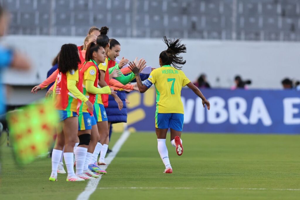 Copa América Feminina: Brasil Arrasa Bolívia com 6 a 0 e Lidera o Grupo B Imagem do artigo