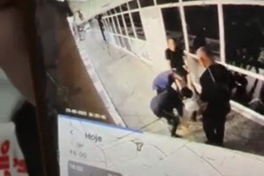 Justiça Arquiva Inquérito Sobre Maus-Tratos a Menino Autista: Entenda o Caso Imagem do artigo