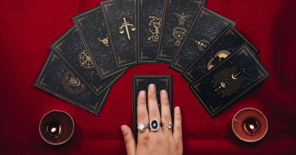 Tarot Semanal: Previsões para os Signos de 14 a 20 de Julho de 2025 Imagem do artigo