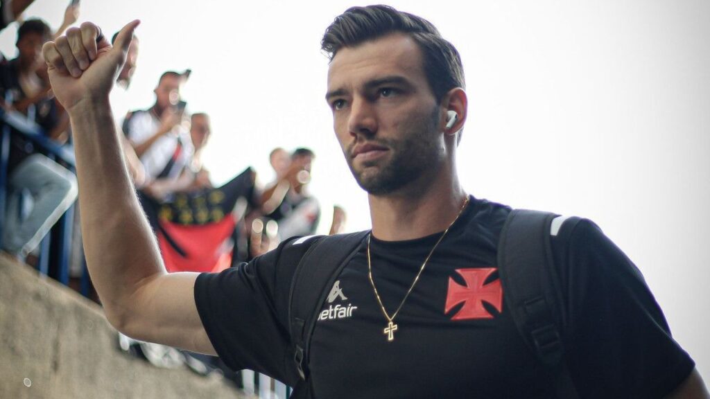 Gafe da Conmebol: Confusão entre Goleiros do Vasco Agita as Redes Imagem do artigo