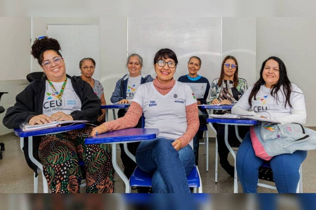 Refugiadas Venezuelanas Oferecem Aulas Gratuitas de Espanhol na Comunidade Imagem do artigo