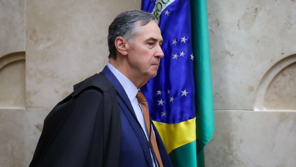 Tarifa de Trump Baseia-se em Compreensão Incorreta, Afirma Barroso Imagem do artigo