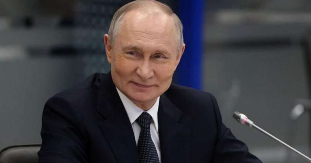 Rússia Respira Aliviada Diante da Ameaça Tarifária de Trump Imagem do artigo