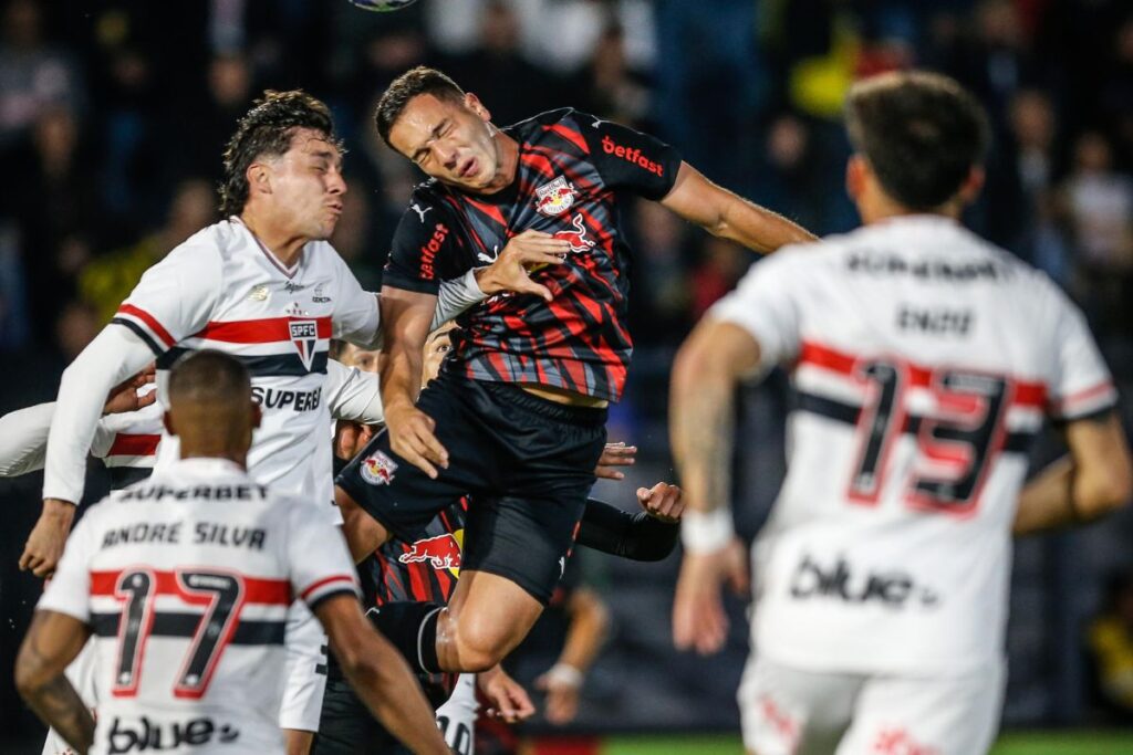 Empate Dramático: São Paulo e Bragantino Terminam em 2 a 2 com Dois Gols de André Silva Imagem do artigo