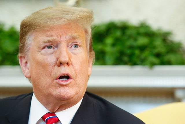 Trump Justifica Tarifa de 50% sobre Produtos Brasileiros: ‘Eu posso fazer isso’ Imagem do artigo
