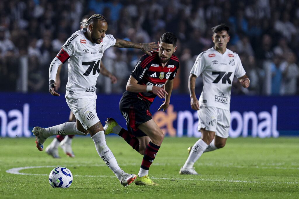 Neymar brilha e Santos conquista vitória no Brasileirão contra o Flamengo Imagem do artigo