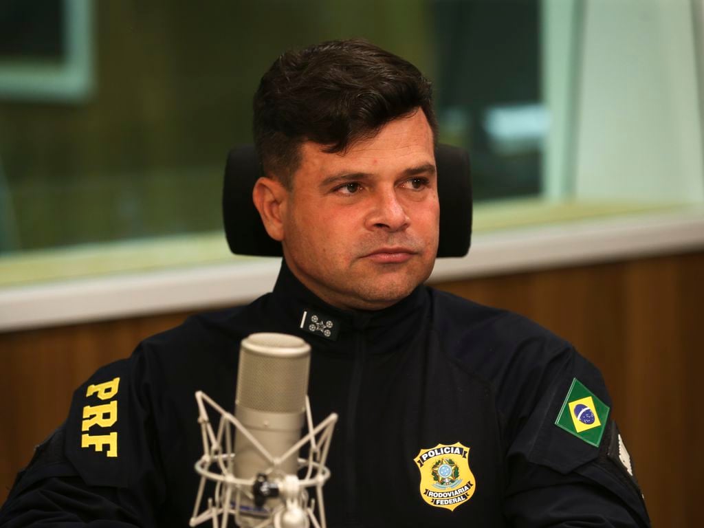Ex-Diretor da PRF Refuta Alegações de Operações Contra Eleitores Nordestinos em 2022 Imagem do artigo