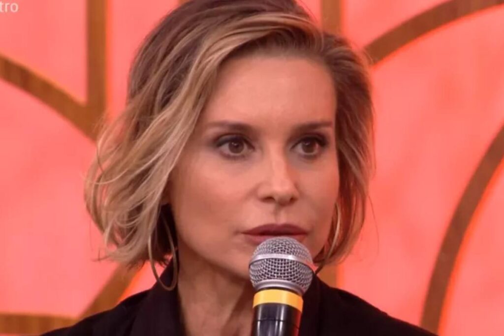 Ex-BBB André Gabeh Revela Encontro Inusitado com Paula Burlamaqui Imagem do artigo