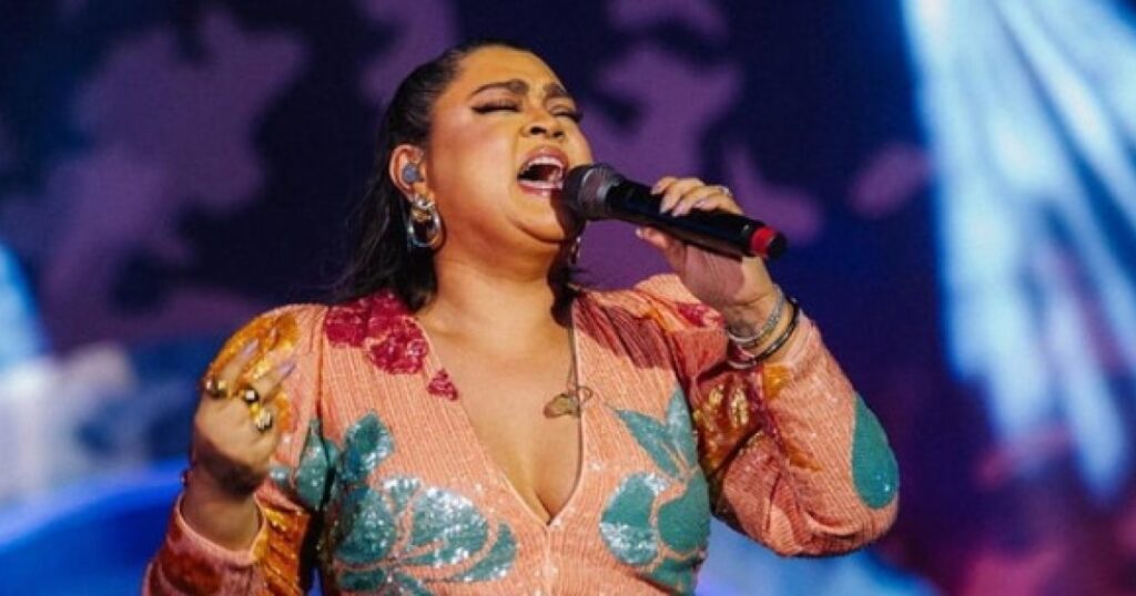 Relembre os Maiores Sucessos da Cantora Preta Gil: Uma Trajetória Marcante Imagem do artigo