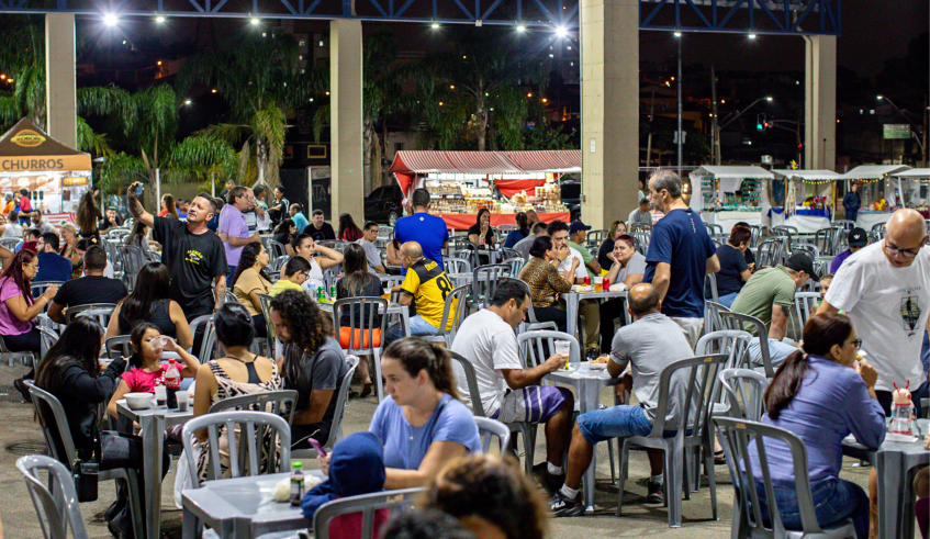 Arraiá da Feira Noturna de Braz Cubas: Uma Noite de Tradição e Diversão Imagem do artigo