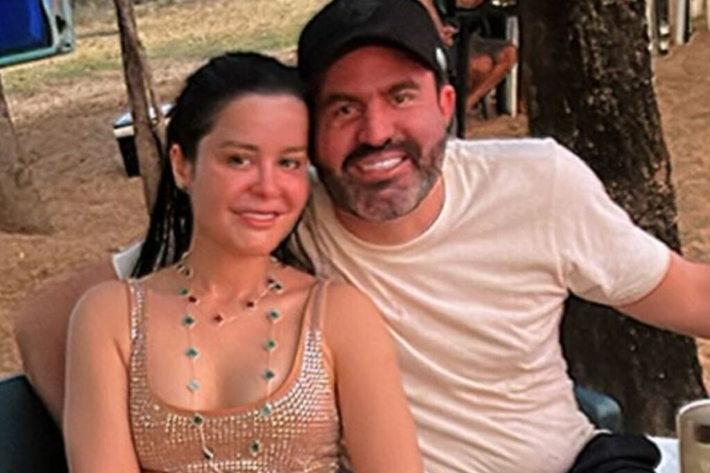Maraisa e Fernando Mocó Trocam Carinhos em Viagem Romântica Imagem do artigo
