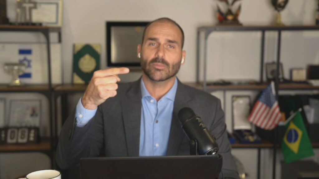 Ações no Conselho de Ética: O Futuro de Eduardo Bolsonaro em Foco Imagem do artigo