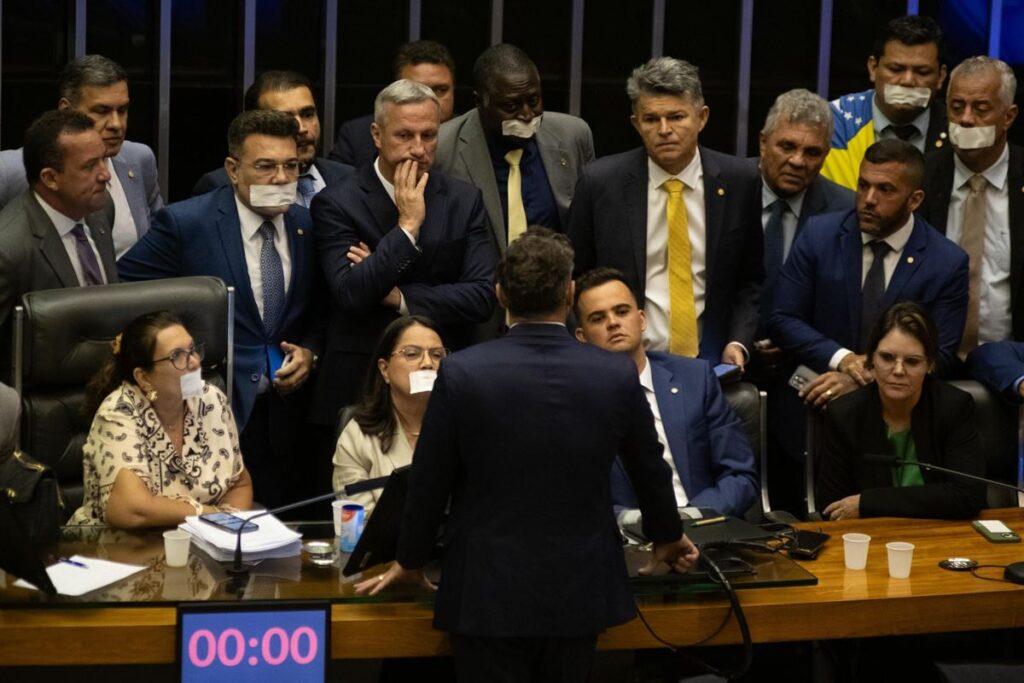 As 24 Horas de Obstrução da Direita no Congresso: O Que Aconteceu? Imagem do artigo
