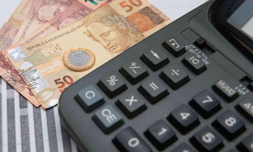 Mercado Financeiro Revisa Expectativa de Inflação para 2024: Redução para 5,07% Imagem do artigo