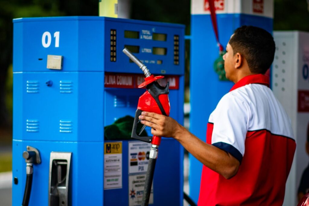 Gasolina Terá Mistura de 30% de Etanol a Partir de Sexta-Feira: Entenda a Mudança Imagem do artigo