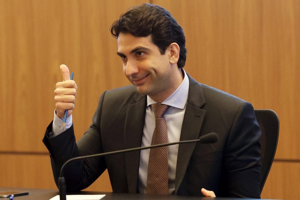 Pix Deve Permanecer Sob Gestão Pública, Afirma Gabriel Galípolo Imagem do artigo