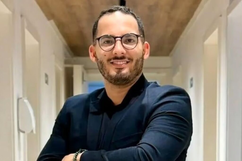 Jornalista Detido Após Perseguir Viatura e Tentar Usar ‘Carteirada’ em Caso de Embriaguez Imagem do artigo