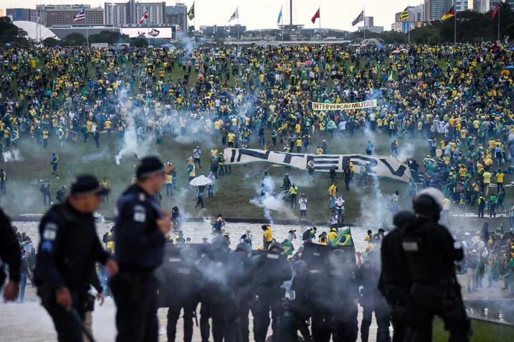 Pesquisa Revela: 41% Rejeitam Anistia, Enquanto 36% Apoiam, Inclusive a Bolsonaro Imagem do artigo