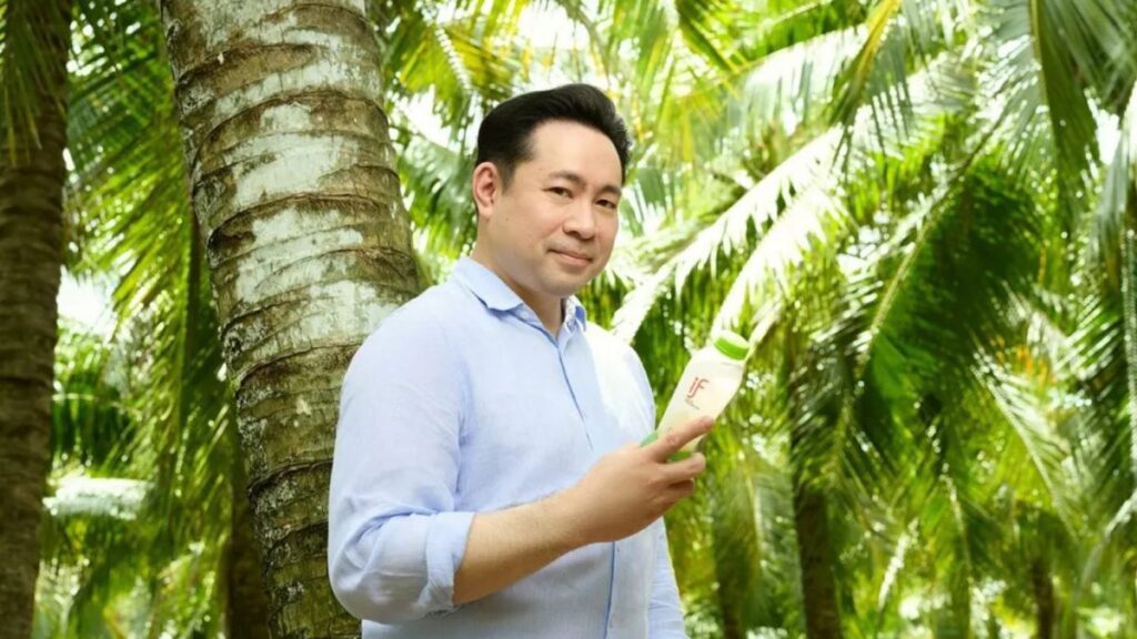 Água de Coco: A Ascensão da Marca Tailandesa que Busca Conquistar o Mercado de US$ 1,4 Bilhão nos EUA Imagem do artigo