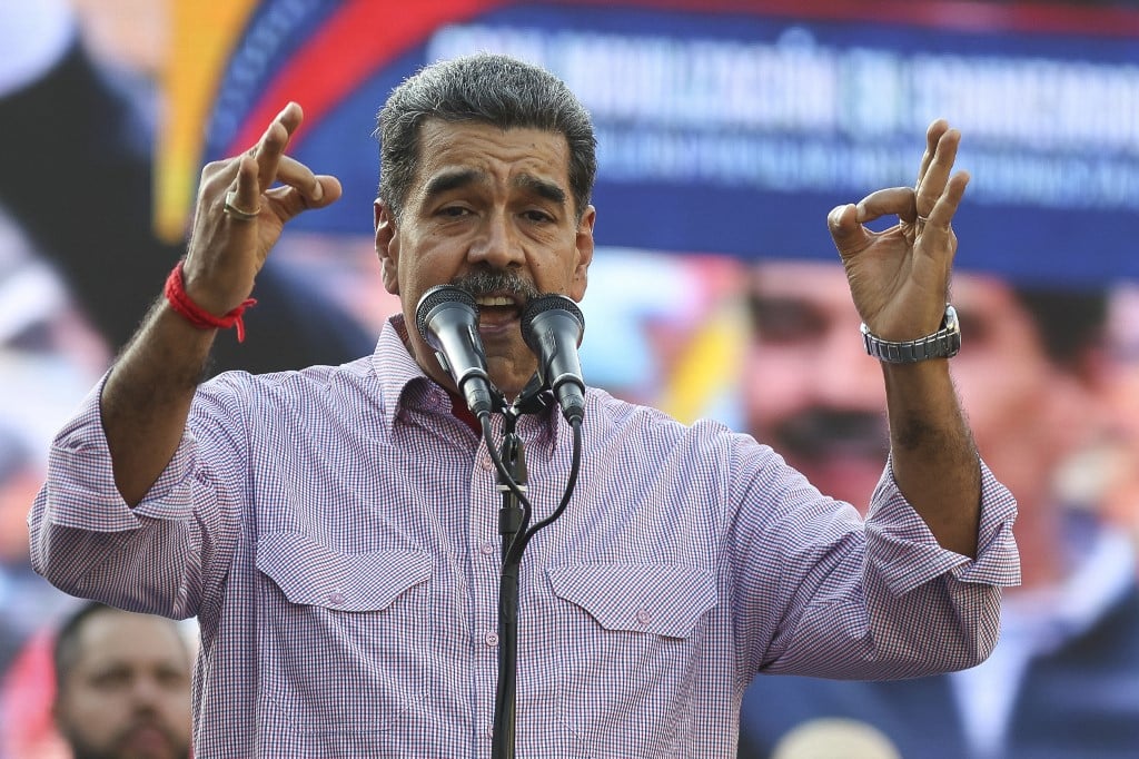 Maduro Envia Militares às Comunidades para Treinamento de População Armada Imagem do artigo