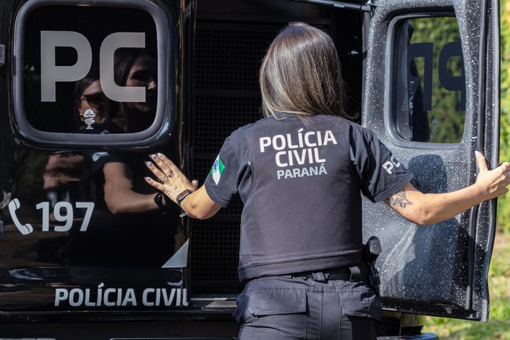 Polícia do Paraná Investiga Compartilhamento de Vídeo de Relações Sexuais em Ônibus Imagem do artigo
