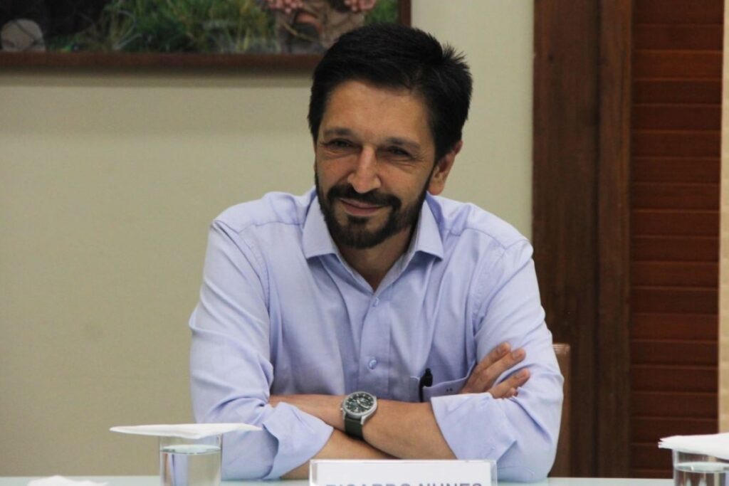 Nunes critica Enel e monitora situação após tempestade em SP Imagem do artigo