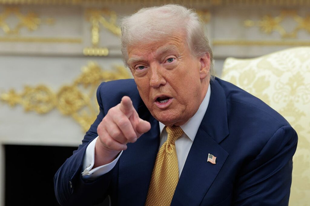 Trump Não Afasta Ameaças a Maduro: “Vamos Ver o Que Acontece” Imagem do artigo