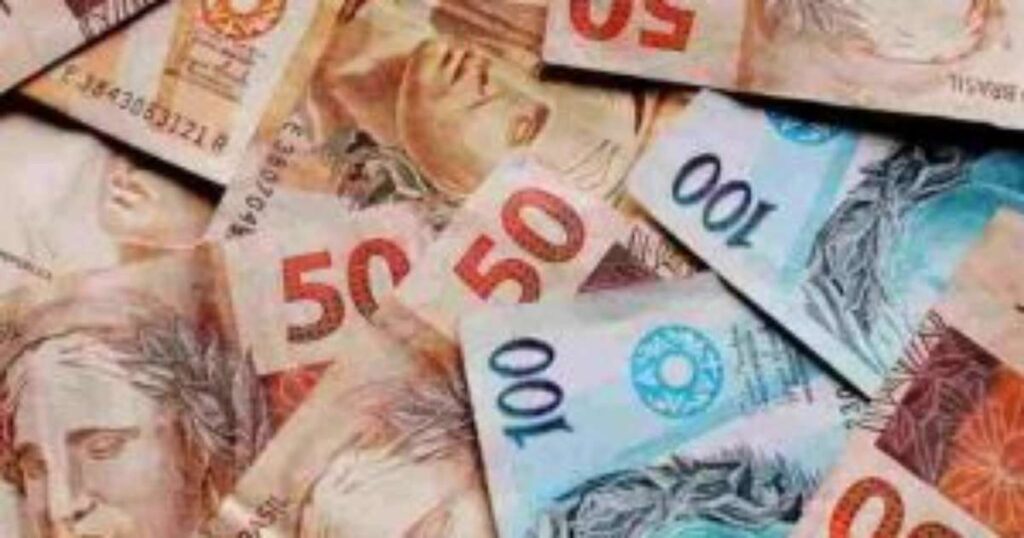 Novo Salário Mínimo de R$ 1.631 em 2026: Transformações na Vida dos Idosos Imagem do artigo