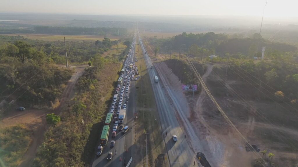 Acidente na BR-020: Carro capota e deixa três feridos no DF Imagem do artigo