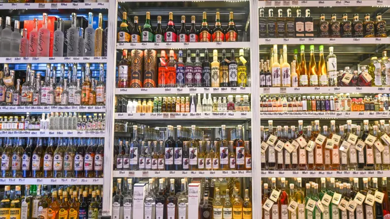 Laboratório de Falsificação de Bebidas é Descoberto no DF Imagem do artigo