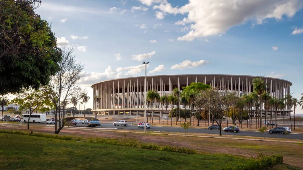 Descubra o Estádio Mané Garrincha: Um Ícone da Arquitetura em Brasília