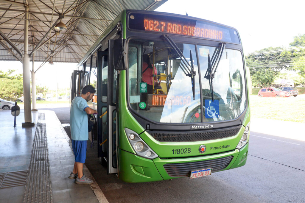 Horários Estendidos e Gratuidade no Transporte Público do DF na Virada do Ano Horários Estendidos e Gratuidade no Transporte Público do DF na Virada do Ano