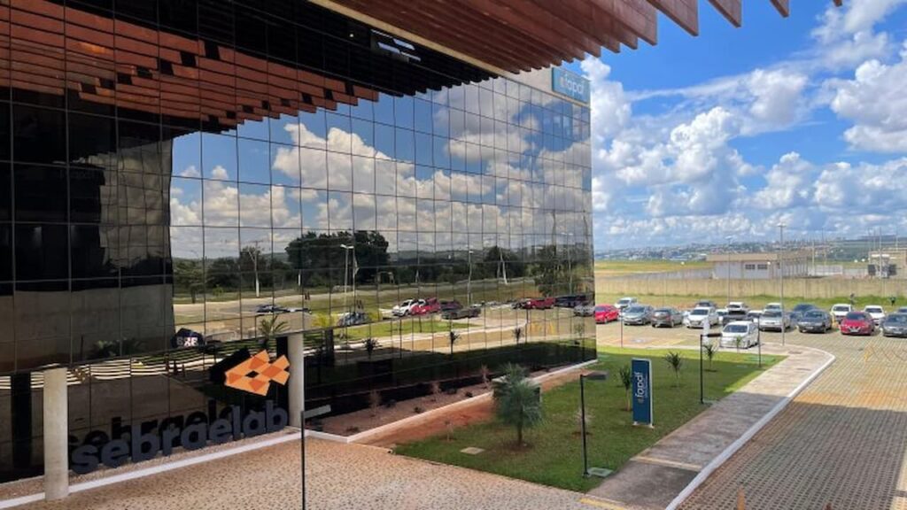 Inovação e Tecnologia em Brasília: Um Ano de Avanços Estratégicos Inovação e Tecnologia em Brasília: Um Ano de Avanços Estratégicos