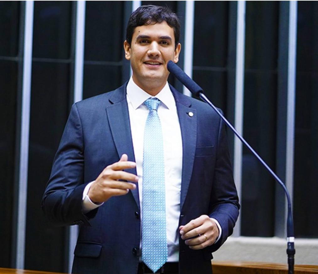 Investimentos da Bancada do DF: Saúde, Mulher, Esporte e Cultura em Foco Investimentos da Bancada do DF: Saúde, Mulher, Esporte e Cultura em Foco