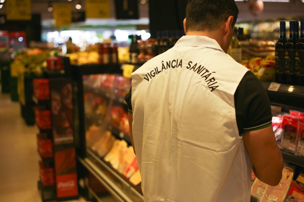 Apreensão de Alimentos Irregulares no DF Aumenta em 2025, Revela Vigilância Sanitária Apreensão de Alimentos Irregulares no DF Aumenta em 2025, Revela Vigilância Sanitária