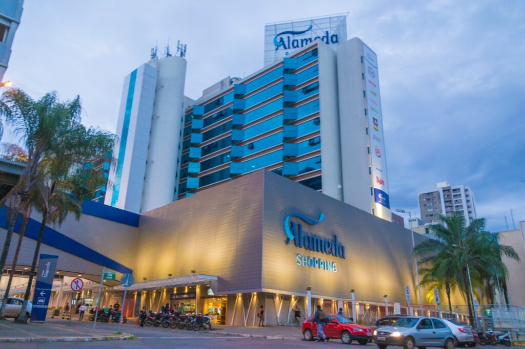 Diversão em Alta: Alameda Shopping Apresenta Brinquedão Inflável para as Férias Diversão em Alta: Alameda Shopping Apresenta Brinquedão Inflável para as Férias