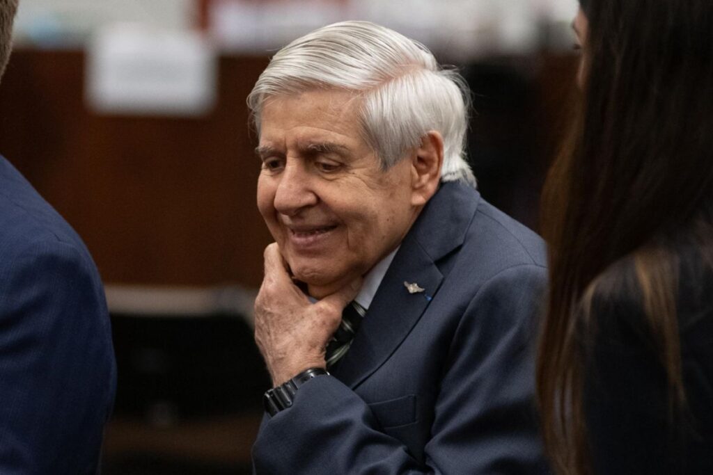 Heleno Recebe Autorização para Empregados Domésticos Durante Prisão Domiciliar Heleno Recebe Autorização para Empregados Domésticos Durante Prisão Domiciliar