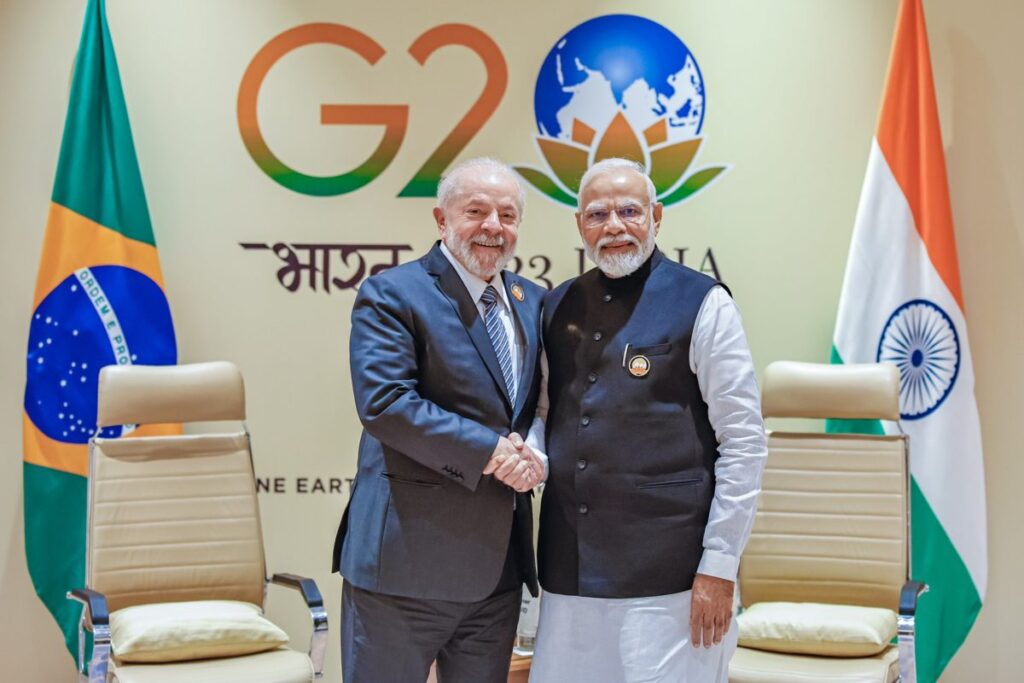Lula e Modi Dialogam em Telefone e Firmam Compromissos na Índia Lula e Modi Dialogam em Telefone e Firmam Compromissos na Índia