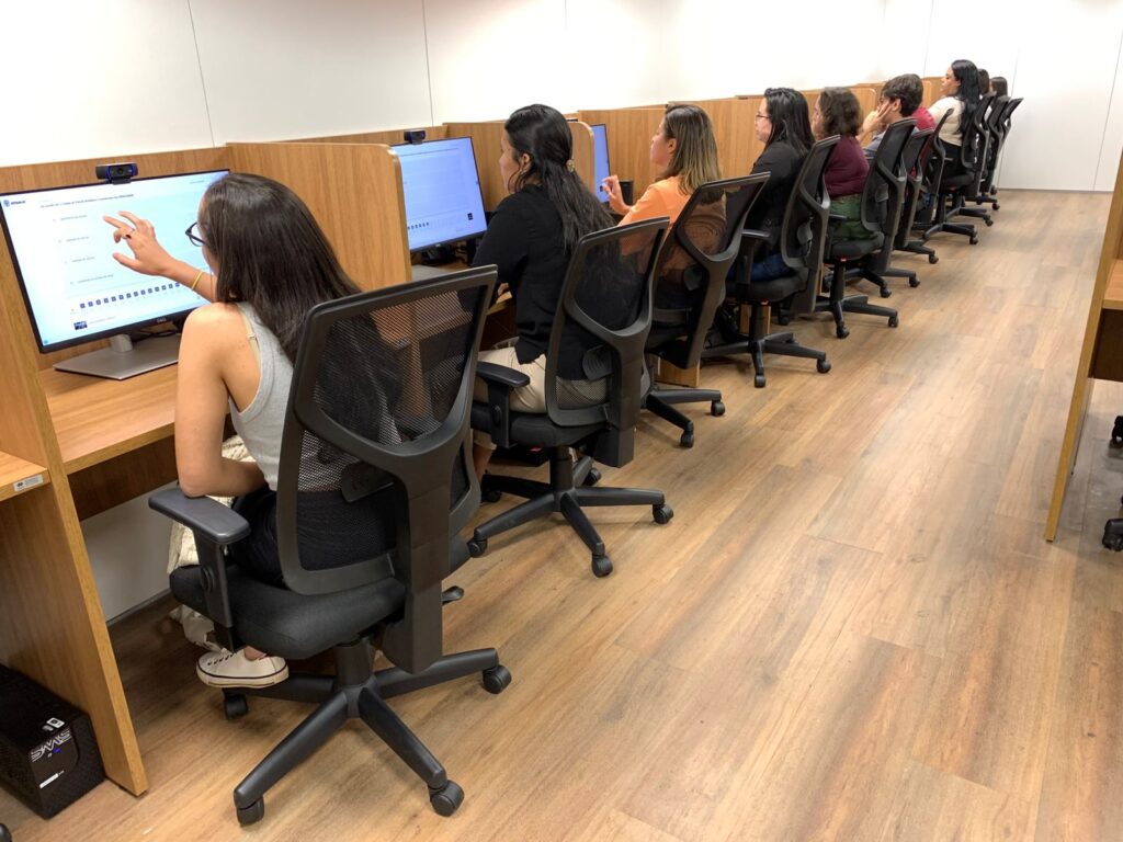 Nova CNH no DF: Mais de 3 Mil Exames Teóricos Realizados