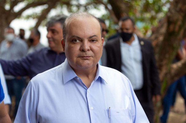 PT, PCdoB e PV Pedem Investigação e Afastamento de Ibaneis Rocha do Cargo de Governador PT, PCdoB e PV Pedem Investigação e Afastamento de Ibaneis Rocha do Cargo de Governador