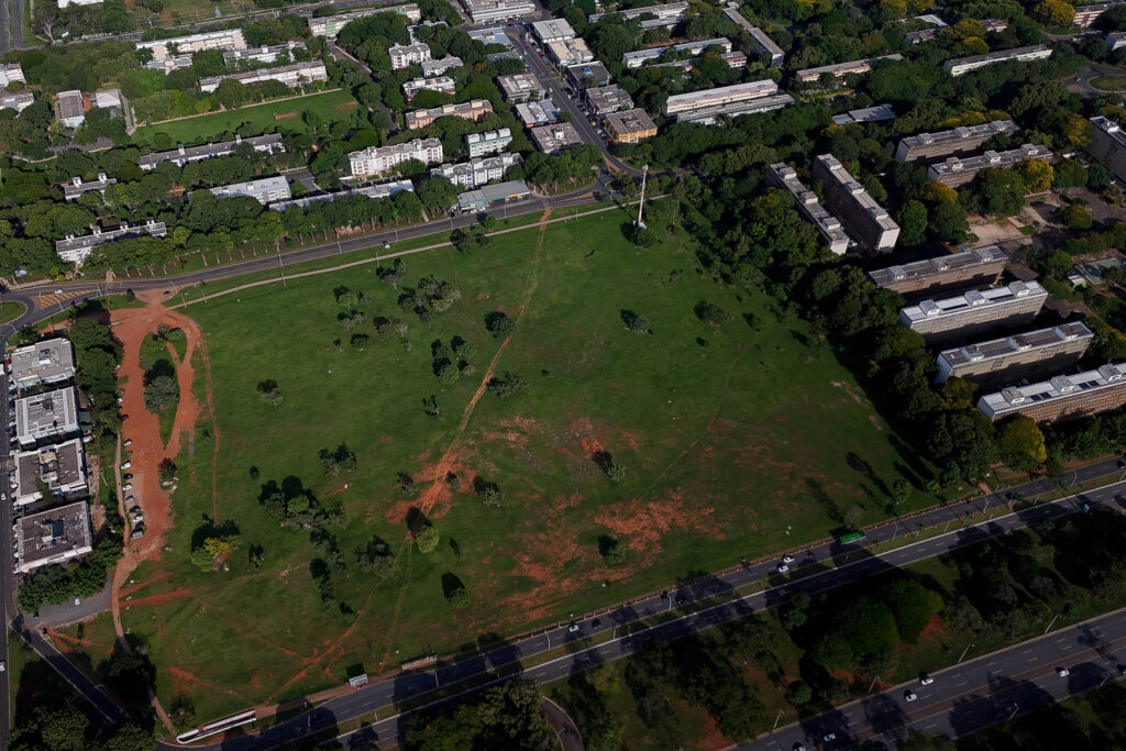 Universidade de Brasília Planeja Vender Patrimônio Bilionário em 2026
