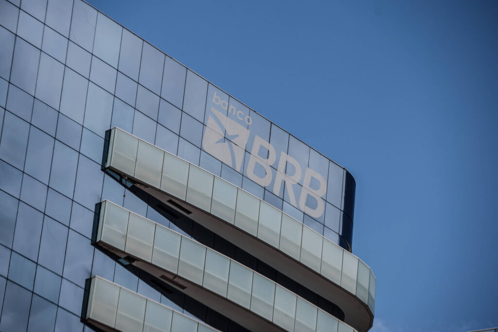 BRB Apresenta ao BC Estratégias para Recuperar Perdas com Banco Master BRB Apresenta ao BC Estratégias para Recuperar Perdas com Banco Master