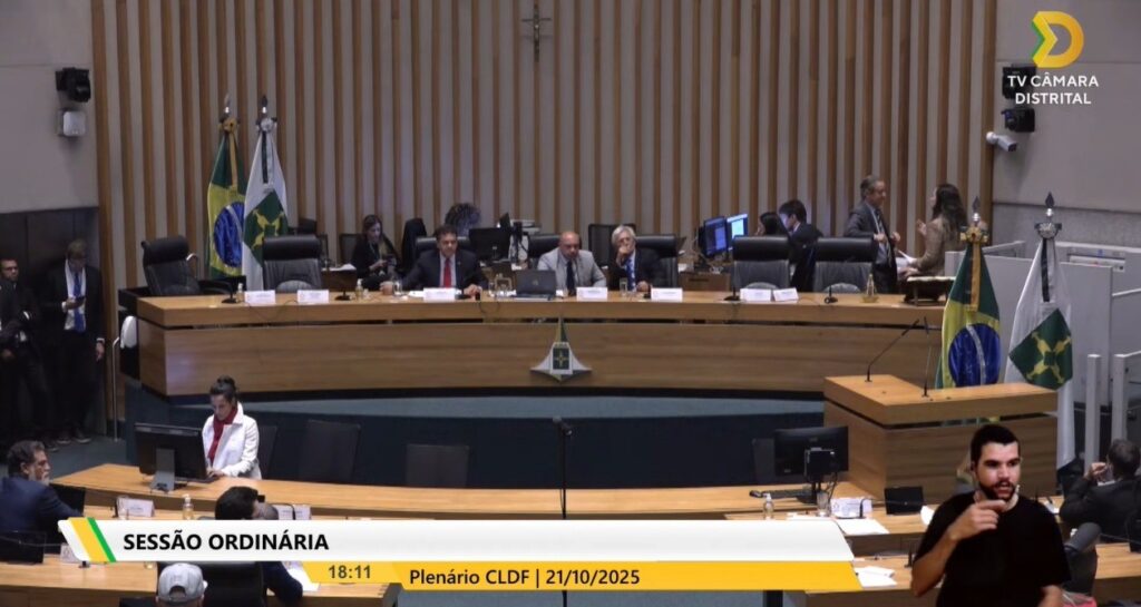 Câmara do DF: Governo Ibaneis Foca em Pautas Estratégicas Enquanto Oposição Pressiona por CPI e Impe