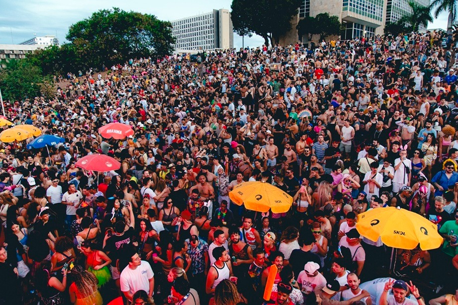 Carnaval 2026 no DF: 73 Blocos Agitam a Folia; Confira a Programação Completa Carnaval 2026 no DF: 73 Blocos Agitam a Folia; Confira a Programação Completa