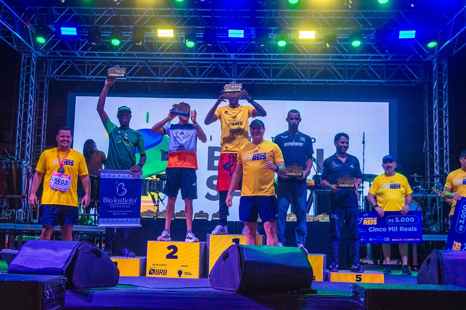 Corrida de Reis: 53ª Edição Reúne 20 Mil Pessoas e Celebra o Esporte em Brasília Corrida de Reis: 53ª Edição Reúne 20 Mil Pessoas e Celebra o Esporte em Brasília