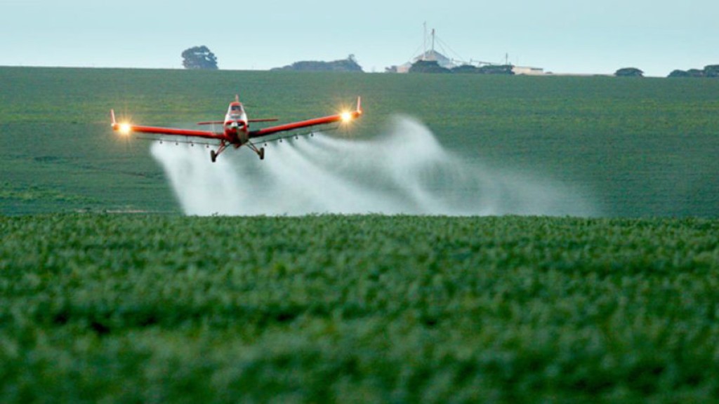 Crescimento da Aviação Agrícola no Brasil: 5,2% em 2025 e a Consolidação como Potência Global Crescimento da Aviação Agrícola no Brasil: 5,2% em 2025 e a Consolidação como Potência Global